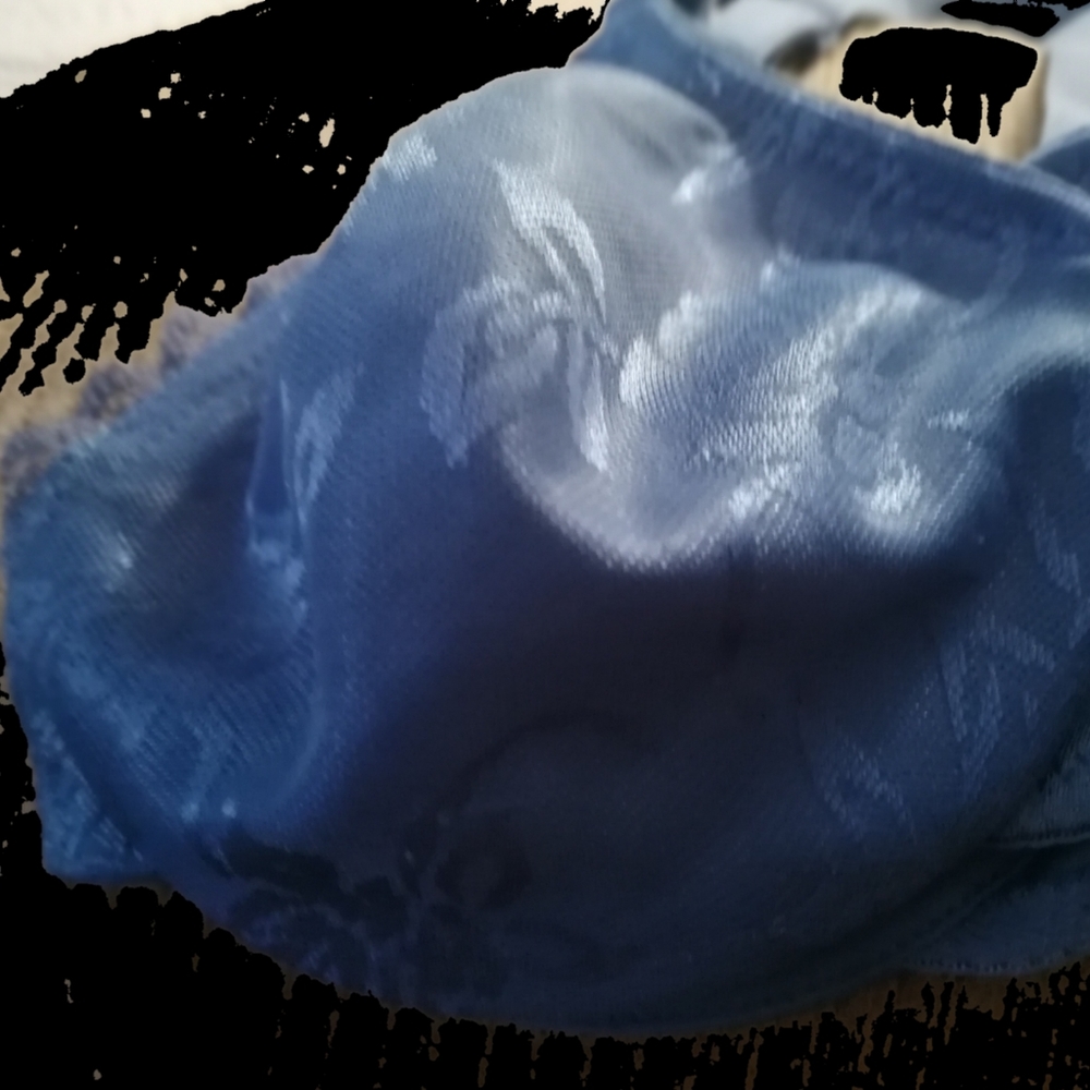 BRA VINTAGE BESTFORM. 34B. BLUE.